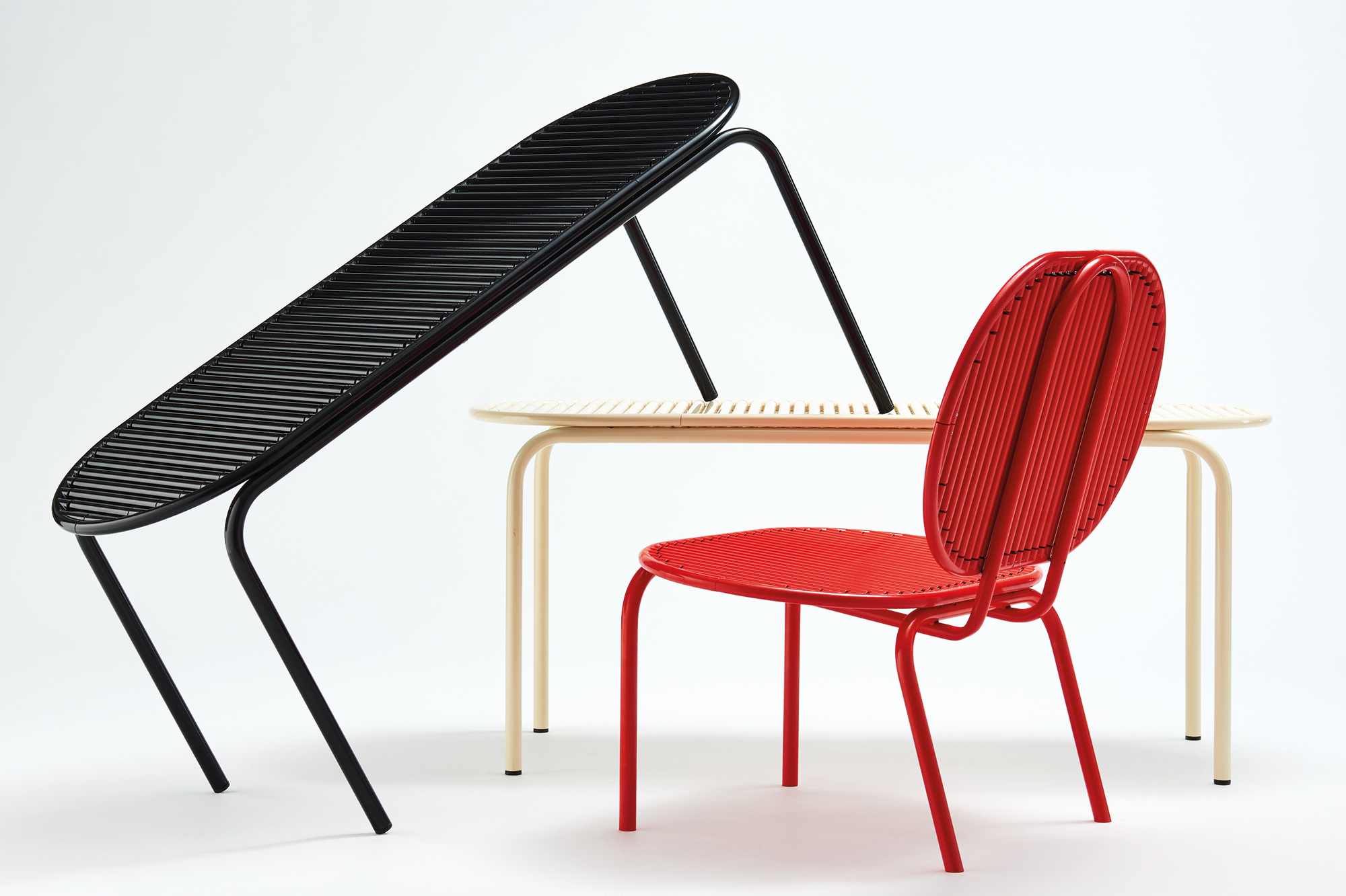 AKTTEM-Roll-Collection-Arrangement-CMYK